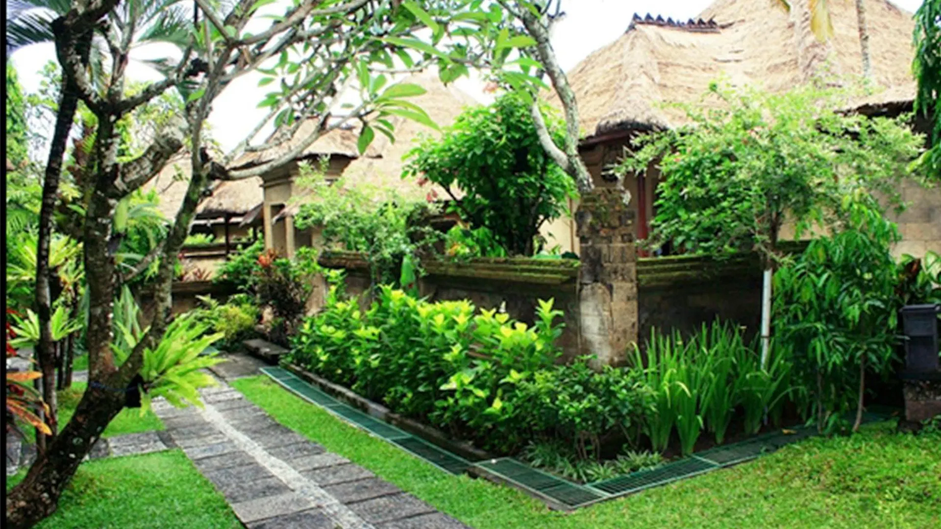 Bali Agung Village - Chse Certified Seminyak Hotel